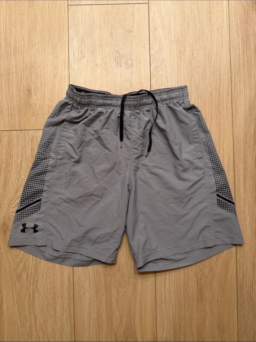 Under Armour Men's Gray Athletic Shorts with Black Drawstring
